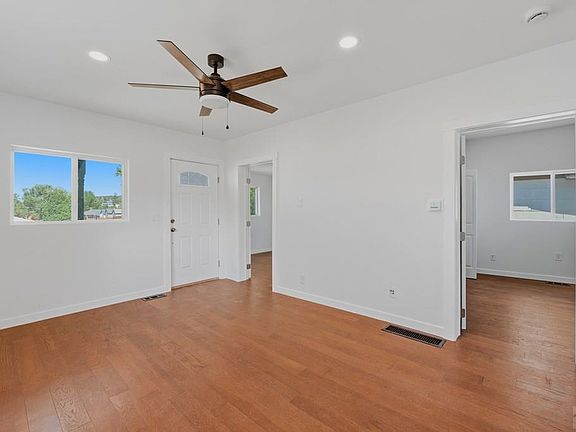 4th image of 417 High St