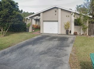 13617 SW 115th Ln, Miami, FL 33186