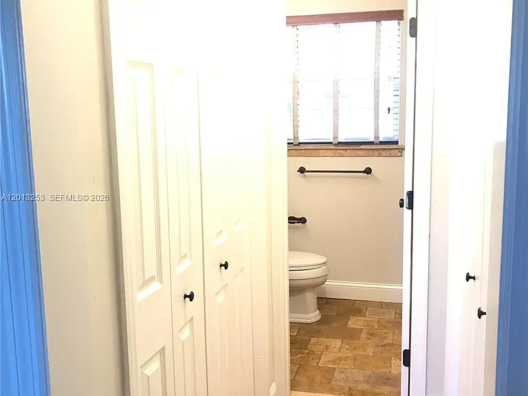 35 Antilla Ave #2 — Photo 10