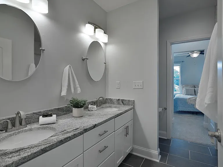 742 Oakwood Ave #742 — Photo 13