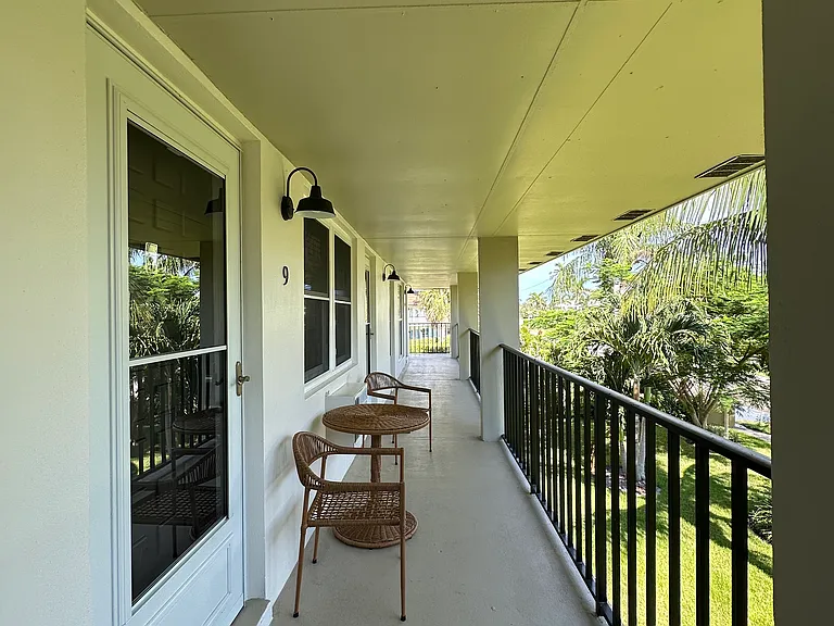235 Seaview Ct #C9 — Photo 7