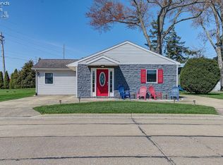 419 Miami Pl, Huron, OH 44839