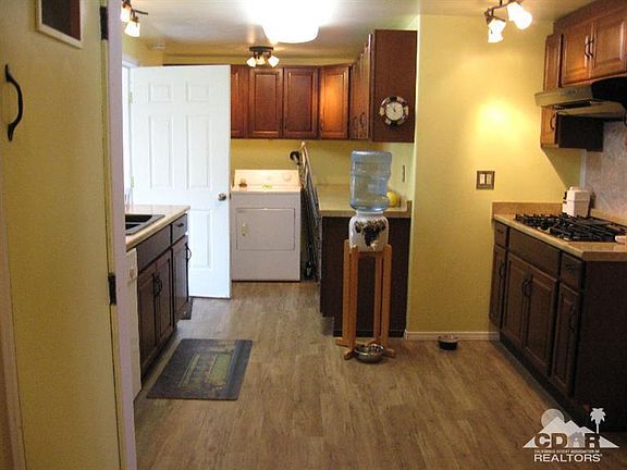 3rd image of 1122 Via Grande Dr