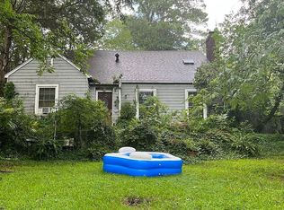 1702 Devine St, Jackson, MS 39202