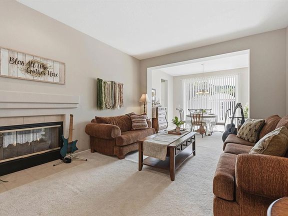 4th image of 4901 Tropea St
