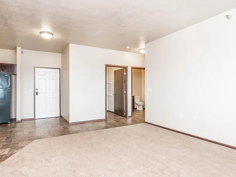 Edgerton Place Apartments — Photo 12