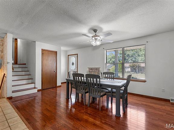 5th image of 3441 Glenview Dr
