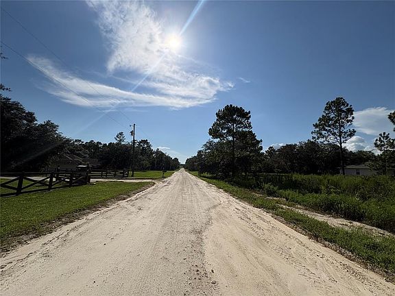 3rd image of SW 85TH PLACE LOT 1