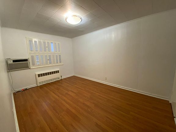 5th image of 2313 Brigham St #2