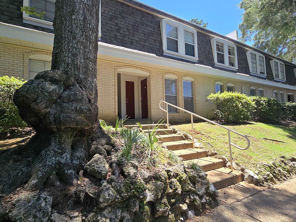 1st image of 2020 Continental Ave APT 122