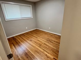 1400 NE 118th Ave APT 2, Portland, OR 97220