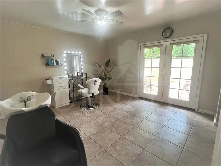 3122 E Monterosa St — Photo 19