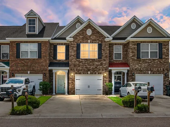 102 Lamplighter Ln, Summerville, SC 29486