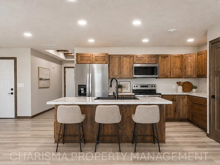 Anthony Wyatt Properties — Photo 11