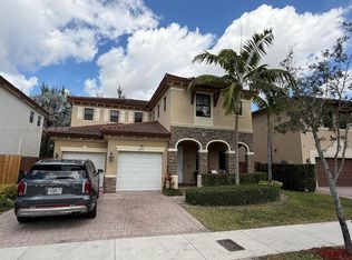 9855 NW 89th Ter, Doral, FL 33178