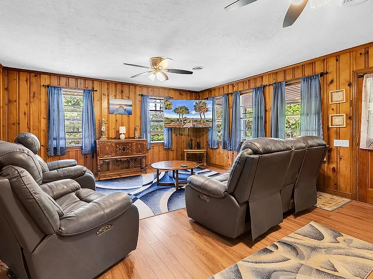 39 Gates Way — Photo 4