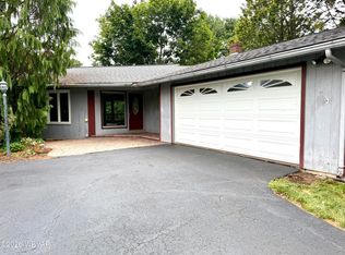 111 Aberdeen Rd, Williamsport, PA 17701
