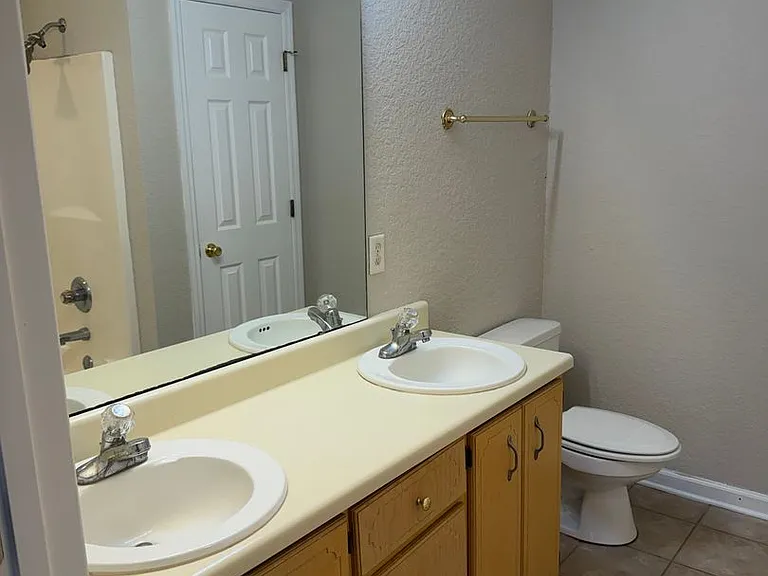 302 Windridge Dr — Photo 16