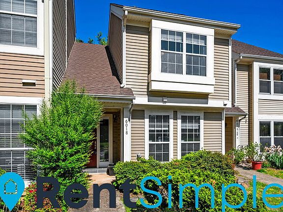 3rd image of 6018 Creekstone Ln