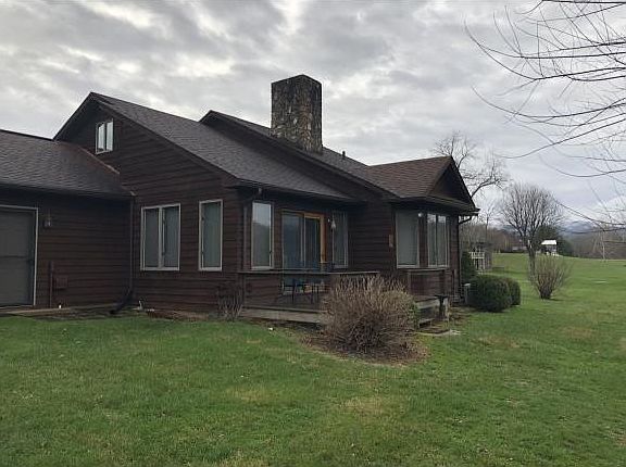 2nd image of 264 Roan Valley Dr