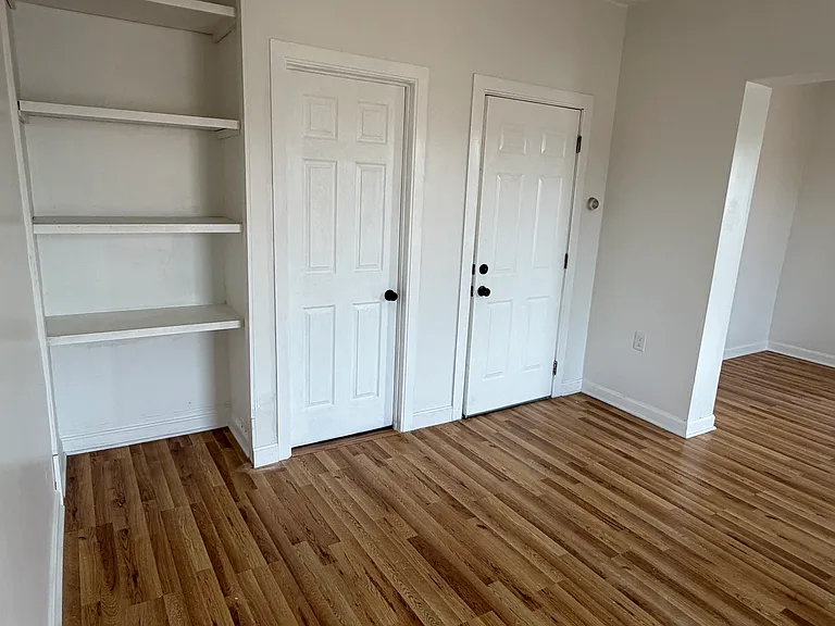 968 Broad St #3 — Photo 10