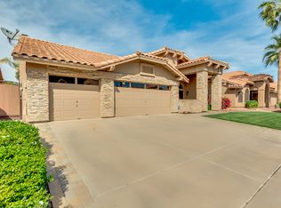 1050 W Iris Dr, Gilbert, AZ 85233