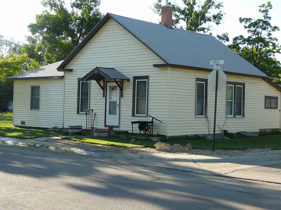 1st image of 217 Campbell St