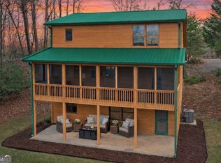388 Palisade Dr, Ellijay, GA 30540