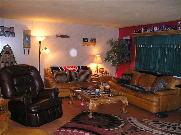 2nd image of 117 Shadywood Ln