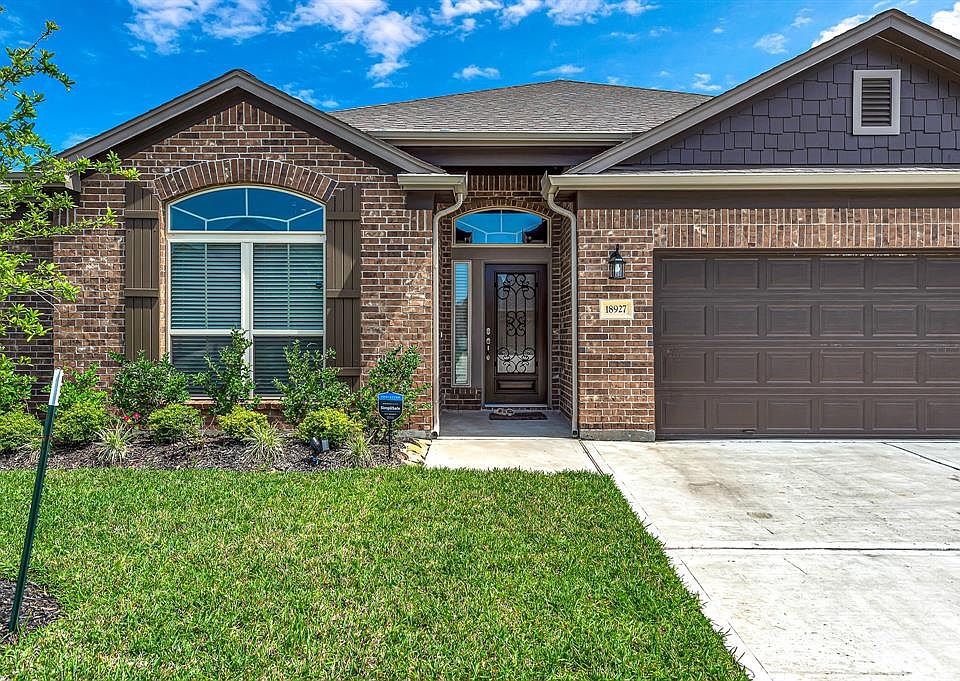 1st image of 18927 Peralta Springs Ln