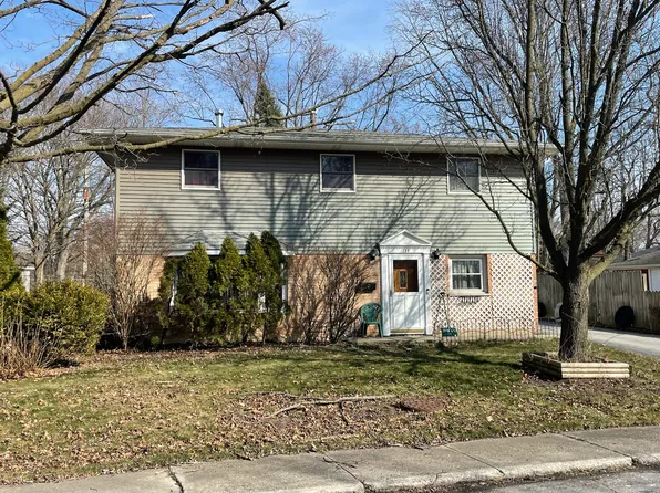 134 Iroquois St, Park Forest, IL 60466