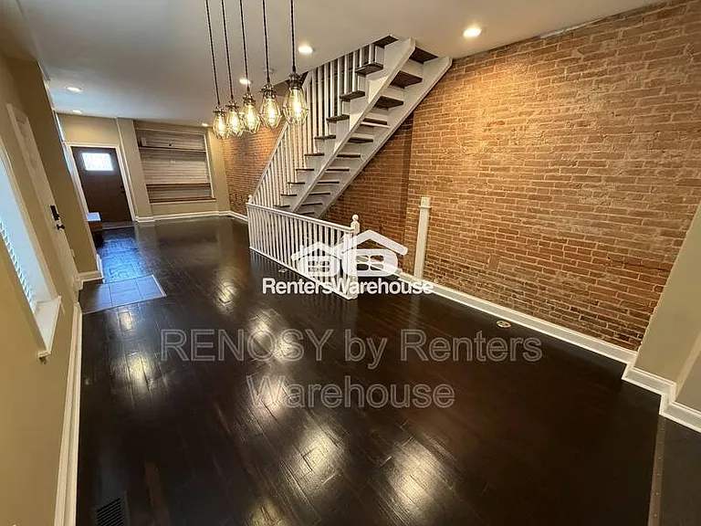 1514 McHenry St — Photo 5