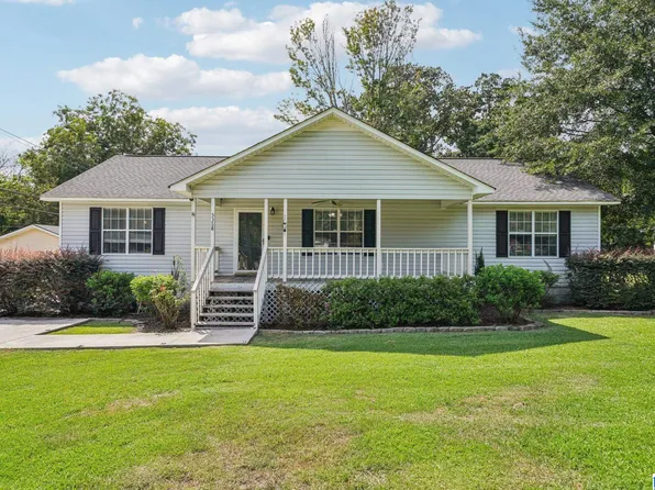 5388 Memory Ln, Mount Olive, AL 35117