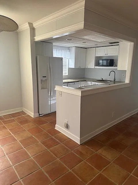 2 bed, 2.0 bath, 880 sqft, $1,650 — Photo 3