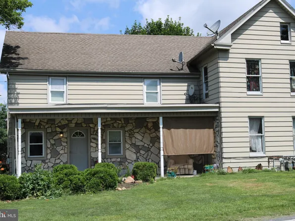 2865 White Church Rd, Chambersburg, PA 17202