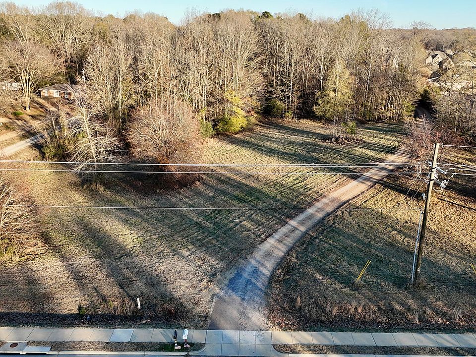 2nd image of Craft Rd