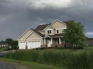 1536 Addie Pkwy, Oshkosh, WI 54904