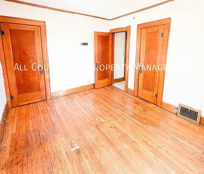 680 Sherman St #3 — Photo 3