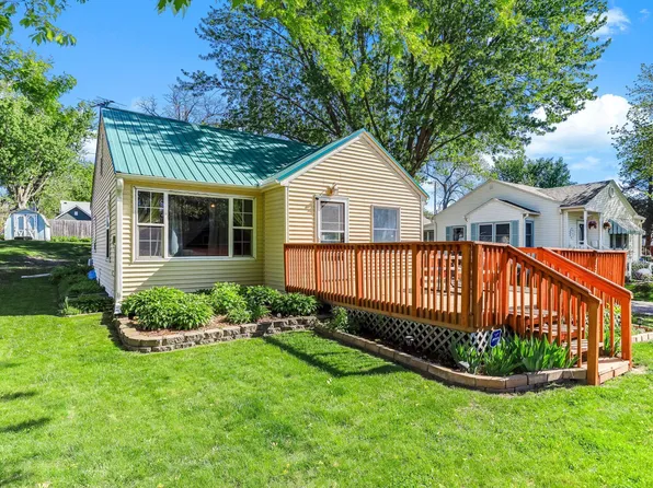 632 7th St W, Hastings, MN 55033