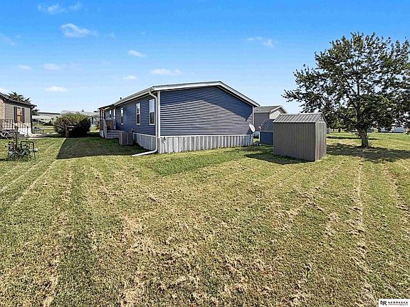 2nd image of 1031 Gordon Dr