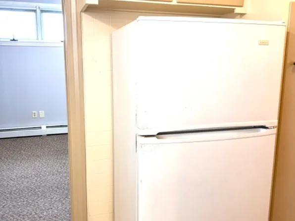 15 Church St #2, Warren, RI 02885