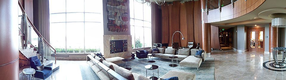 Luxurious lobby