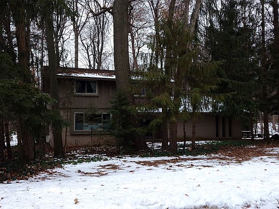 2nd image of 21403 Woodfarm Dr