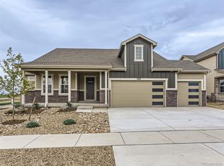 4524 Scenic Ln, Johnstown, CO 80534