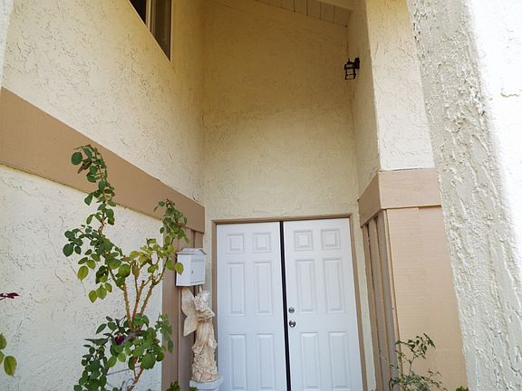 3rd image of 1612 Westmoreland Dr