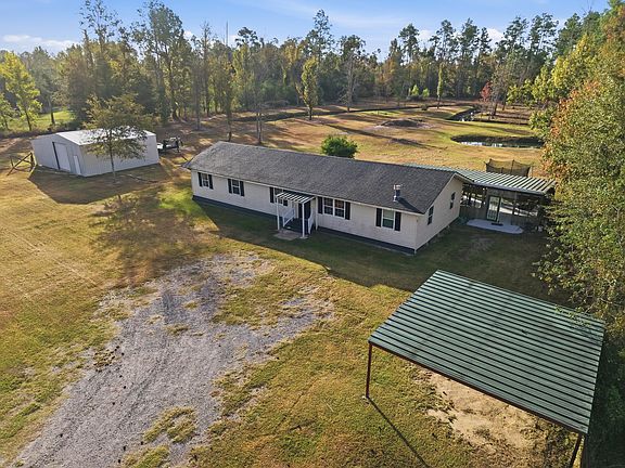 2nd image of 279 Gene Stanley Rd