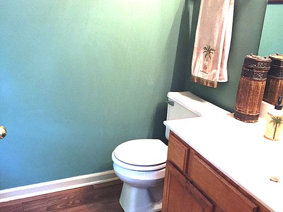 4th image of 105 Bramble Ct