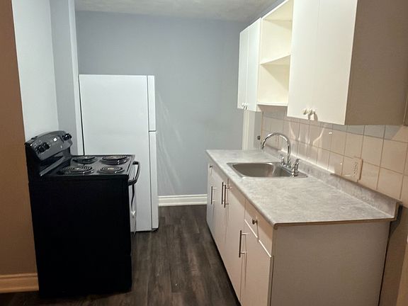 4th image of 92 Wolfe St #7