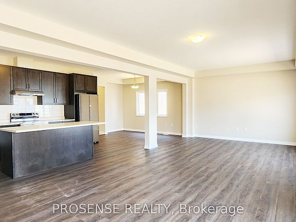 2nd image of 85 Acacia Rd