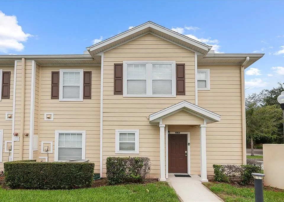 5366 Diplomat Ct #101